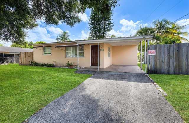 6111 NW 43rd Avenue photos photos
