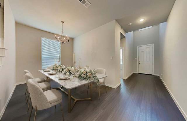 1552 Seminole Drive Gallery 4