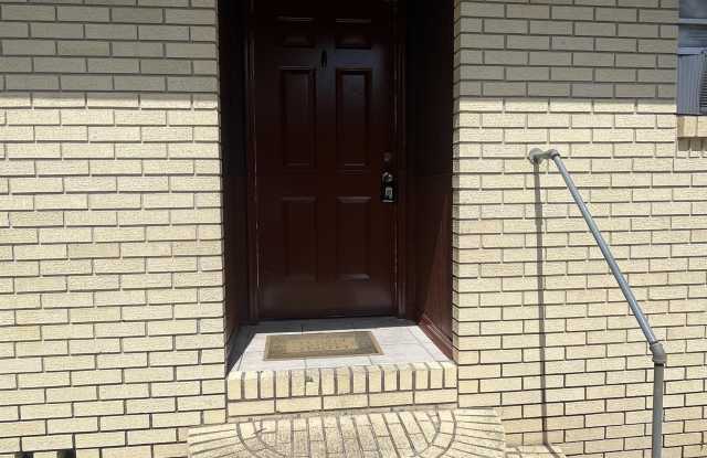 5689 Atlee Avenue Gallery 2