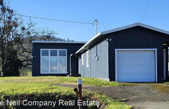 3352 Carnes Rd - 3352 Carnes Road, Green, OR 97471