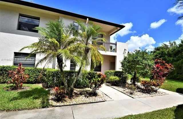 7944 Eastlake Dr photos photos