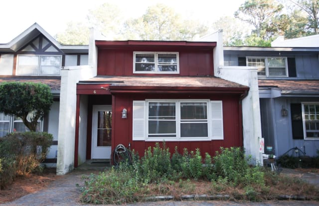 126 Oakmont Drive - 126 4 Oakmont Dr, Greenville, NC 27858