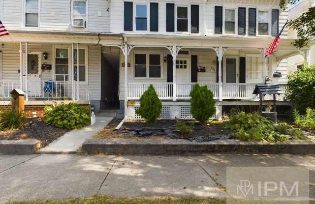 Available soon! 3 bedroom in Spring Grove School District photos photos
