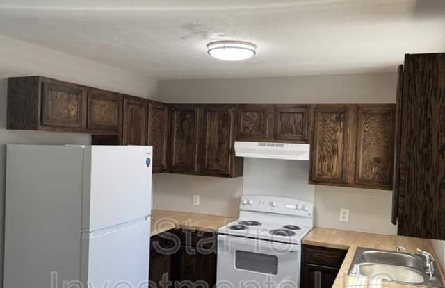 118 Village Place photos photos