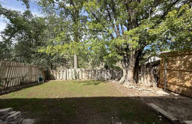 2412 1/2 Hidden Valley Drive Gallery 1