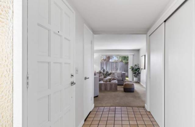 960 Spadafore Court photos photos