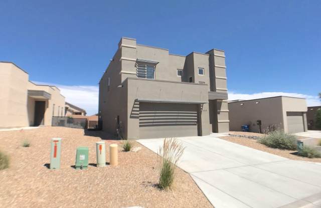 Gorgeous, Newer 3 bedroom in Los Lunas! Open Layout! No Deposit! photos photos