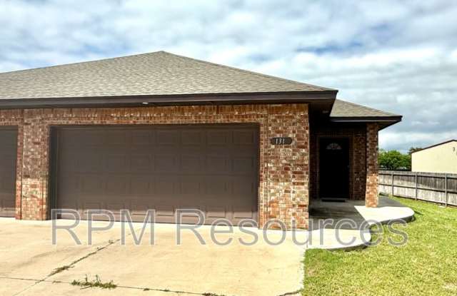 131 Bison Court Way photos photos