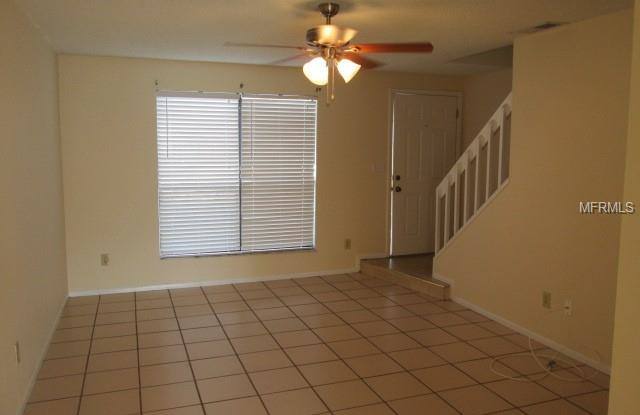 610 CASA PARK COURT O Gallery 4