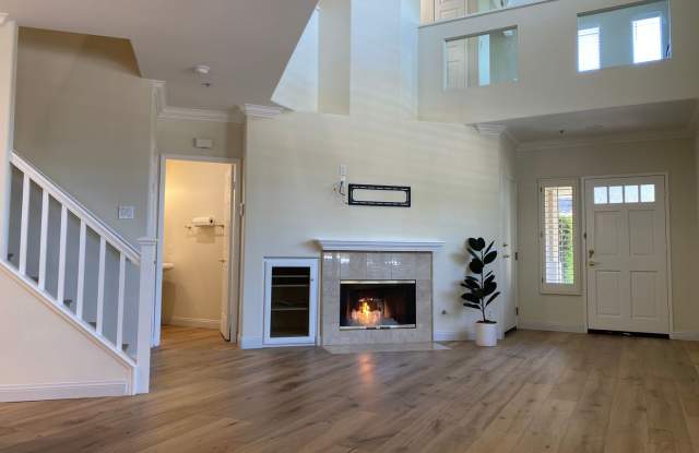 Great views from this gorgeous end unit townhome! photos photos Great views from this gorgeous end unit townhome! photos photos