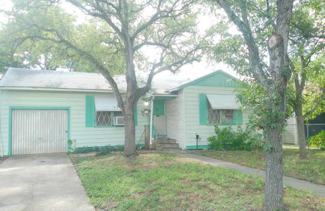 4322 Fir - 2/Bed 1/Bath - $1275.00/month photos photos
