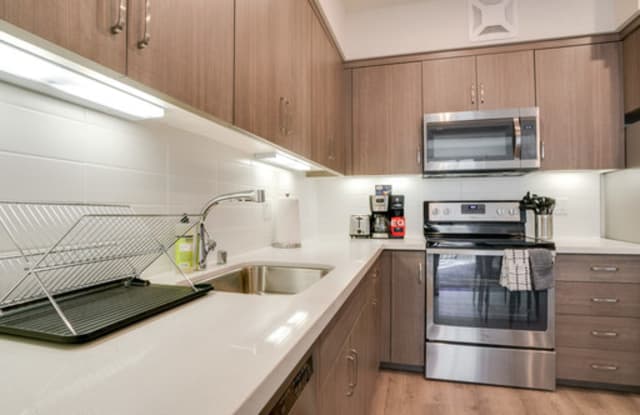 777 Broadway - 777 Broadway, Oakland, CA 94607