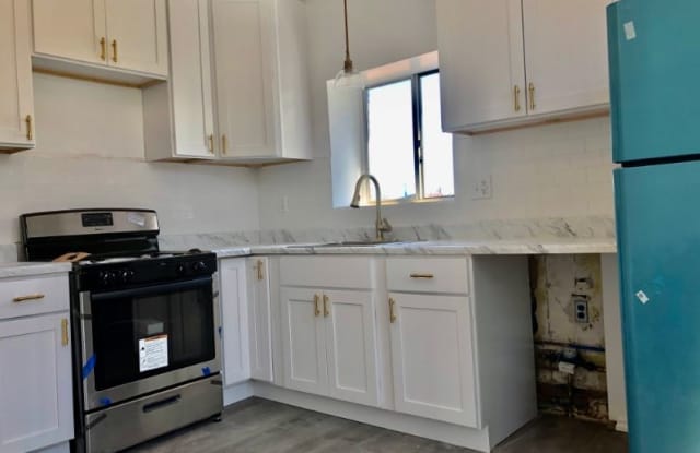 261-263 HUTTON ST 44V - 261 Hutton St, Jersey City, NJ 07307