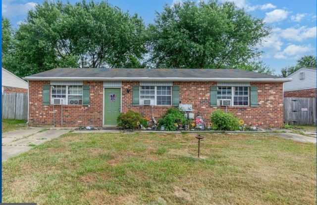 17 BACH DRIVE photos photos