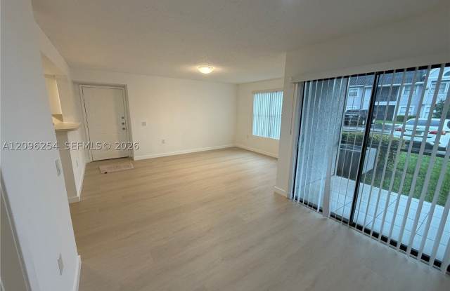 10360 SW 150th Ct Gallery 4