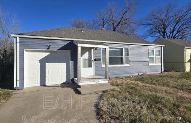 1642 North Erie Street photos photos