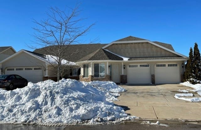 1946 27th Avenue - 1946 27th Avenue, Kenosha, WI 53140