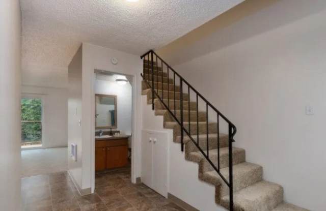 Chateau Hills photos photos