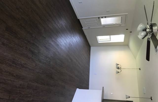 902 Lasso Drive - A Gallery 2