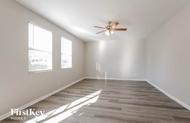 7421 Lamplighter Close Drive Gallery 3