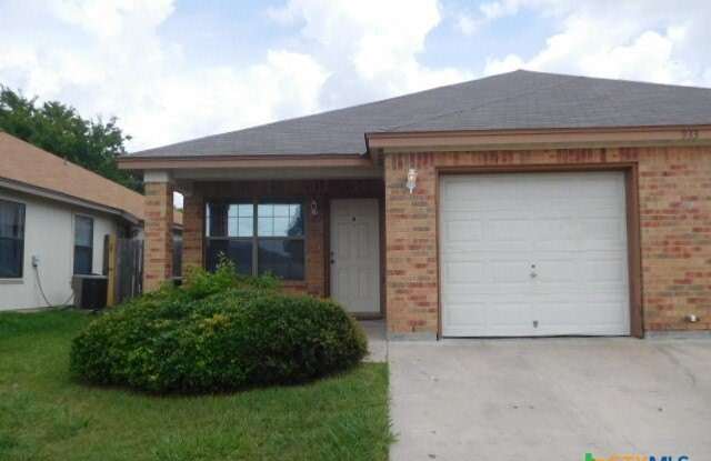 933 Rosewood Drive photos photos