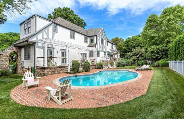 326 Southfield Point - 326 Southfield Avenue, Stamford, CT 06902