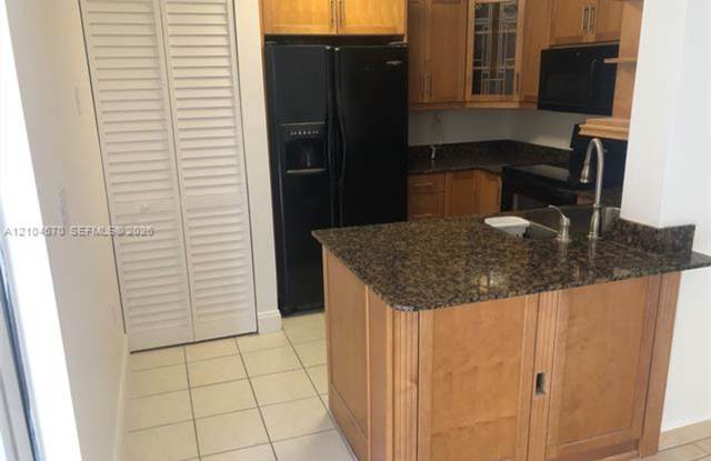 341 W Park Dr cu-106-15, Miami, FL 33172 Gallery 1