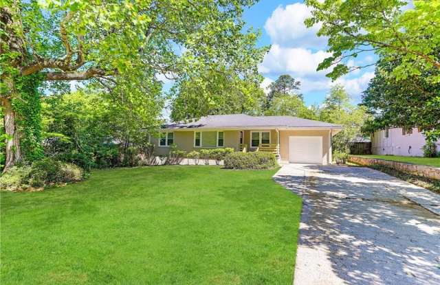 4778 Glenwood Road Gallery 3