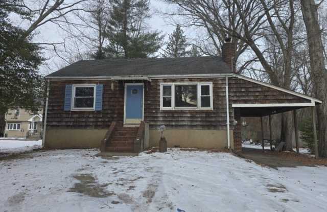 42 Madison St photos photos