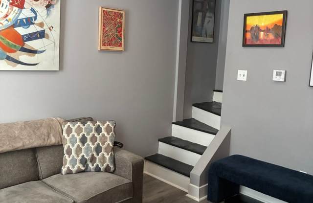 Great 2 Bed 2 Bath with GREAT Location! photos photos