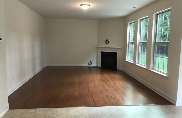 2441 Slate Rock Drive Gallery 2