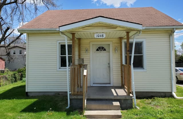 1048 Indiana Ave - 1048 Indiana Avenue, Anderson, IN 46012