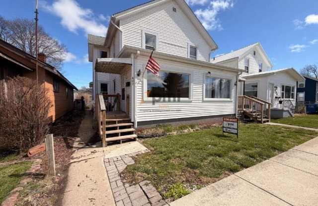 807 Rose Street photos photos