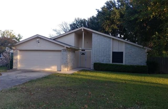 833 Barkridge Trail - 833 Barkridge Trail, Burleson, TX 76028