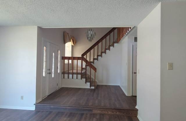 Wonderful home in BRIGADOON! Gallery 4