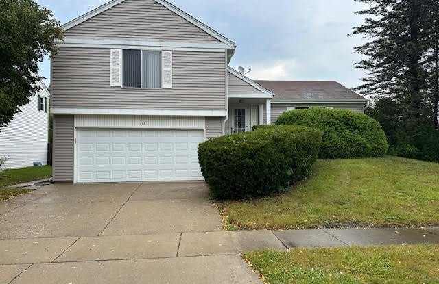 111 Allentown Court - 111 Allentown Court, Vernon Hills, IL 60061