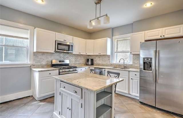 16 Duncan Avenue photos photos