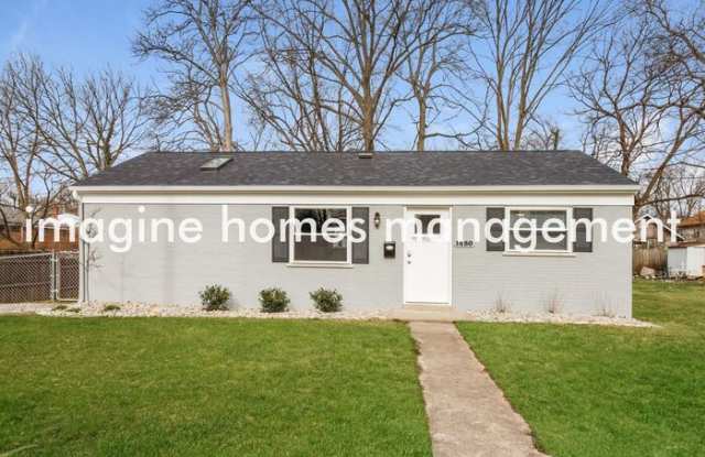 1450 Cottage Court photos photos