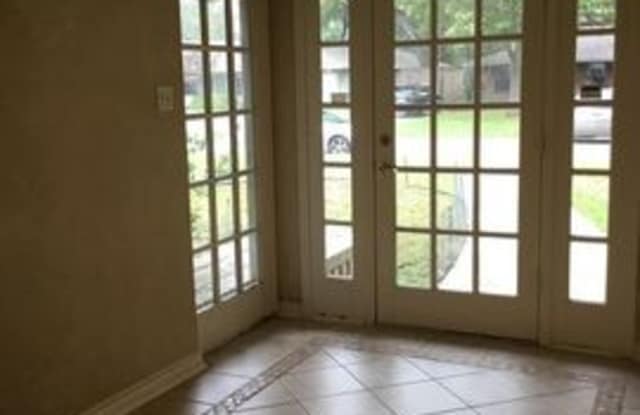 6106 Meadowcrest Drive Gallery 4
