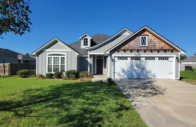 Spacious 4-Bedroom Home with Modern Features in Valdosta's Highlands Subdivision photos photos