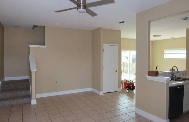 Agavae - MLK / 183 - Remodeled 3BD 2.5BA - Garage - Fenced Yard - $1850 photos photos