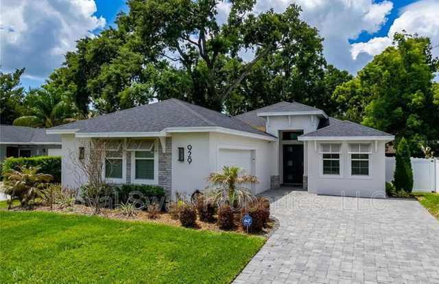 929 Clearview Avenue photos photos
