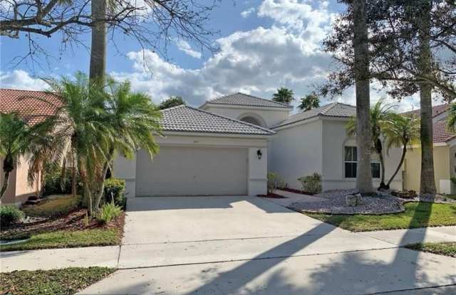 997 Cedar Falls Dr - 997 Cedar Falls Drive, Weston, FL 33327