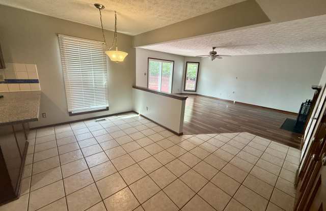 7451 Mapleleaf Ct Gallery 4