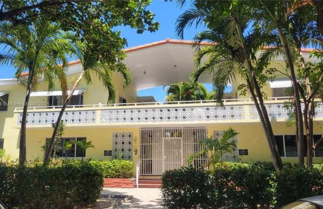 655 Meridian Ave photos photos