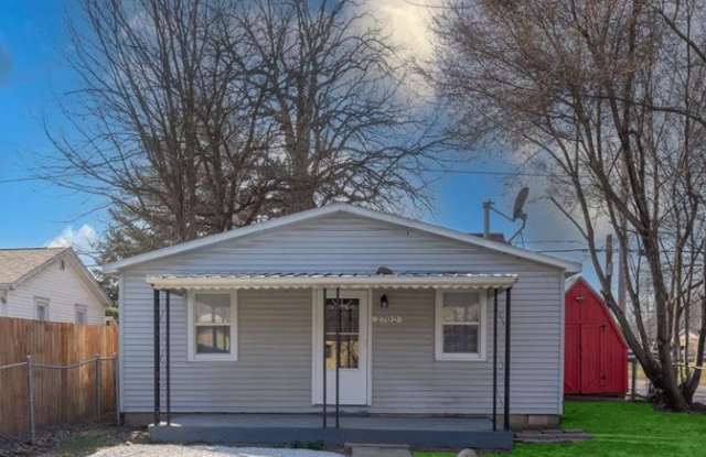 2702 South Lyons Avenue photos photos