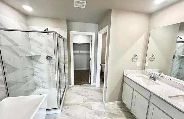 7520 NW 143rd Street photos photos