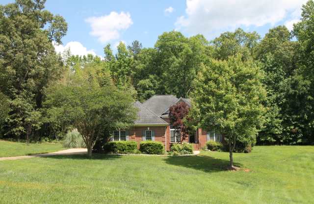 Exclusively Offered By Muse Realty Rentals, LLC photos photos