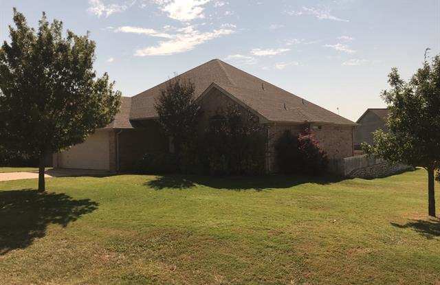 1005 Winding Road Gallery 2