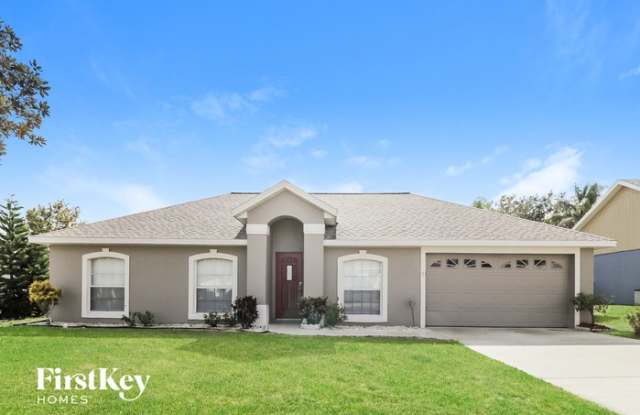 1045 Blue Horizon Drive - 1045 Blue Horizon Drive, Deltona, FL 32725